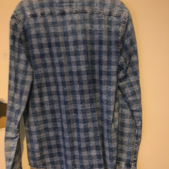 Zipcode Design1992 Basics Denim Button Up Size: M - Picture 2 of 4